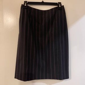 Caslon skirt